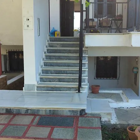 Ξενοδοχείο με διαμερίσματα Nastasia *