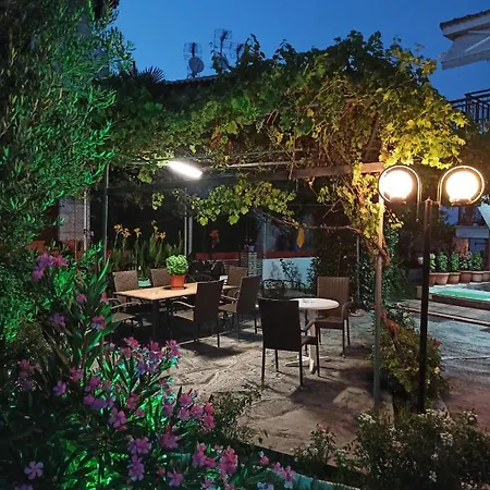 Nastasia Ξενοδοχείο με διαμερίσματα Άφυτος